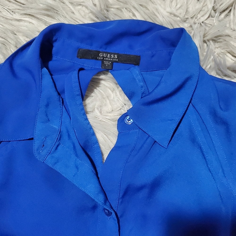 Guess - Picture 2 of 2